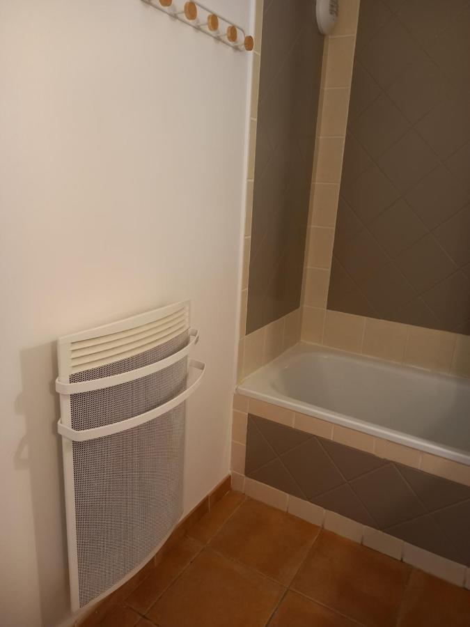 Appartement Cosy Pour Un Sejour Bien-Etre Climatise Saumane-de-Vaucluse Dış mekan fotoğraf